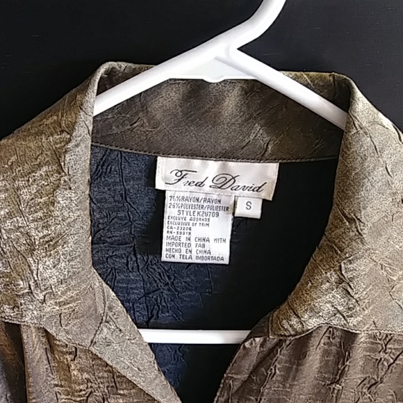 Shirt - Picture 2 of 5